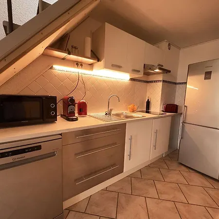 Apartament Duplex Calme Avec Climatisation - 4 Pers. Vue Pinede - Fr-1-845-39
