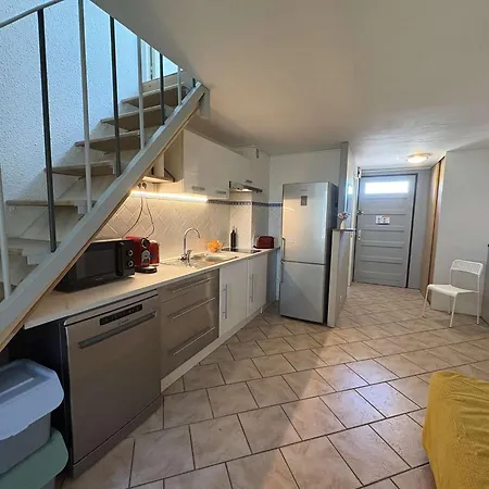 Duplex Calme Avec Climatisation - 4 Pers. Vue Pinede - Fr-1-845-39 * Bandol